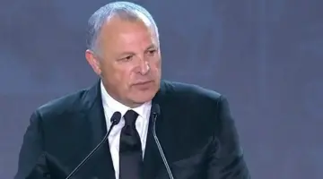 هاني أبو ريدة للحكام: أتعاطف معكم بسبب الهجوم